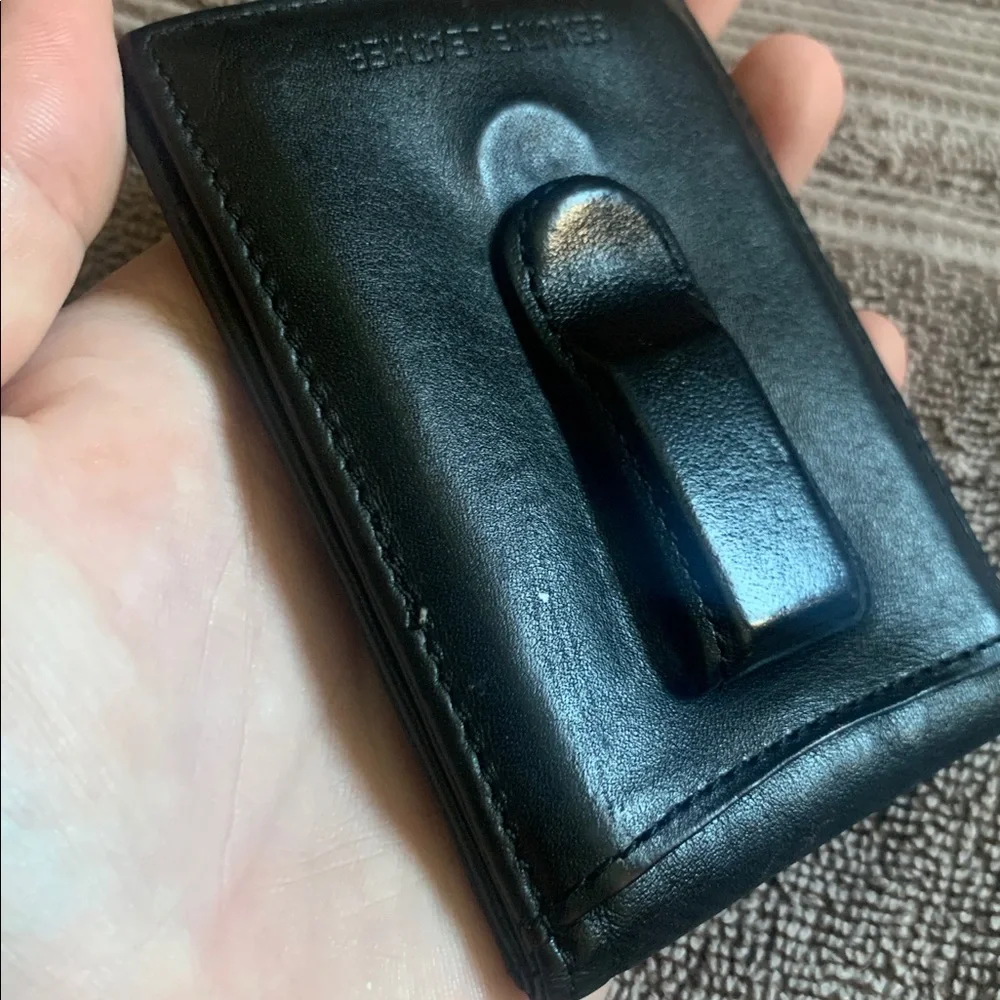 Perry Ellis Portfolio Black Genuine Leather Clip Wallet